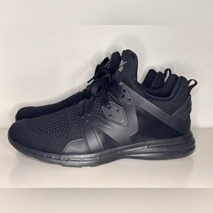 Nearly Brand New APL Men’s Ascend Size 9. Mid-cut silhouette Techloom.